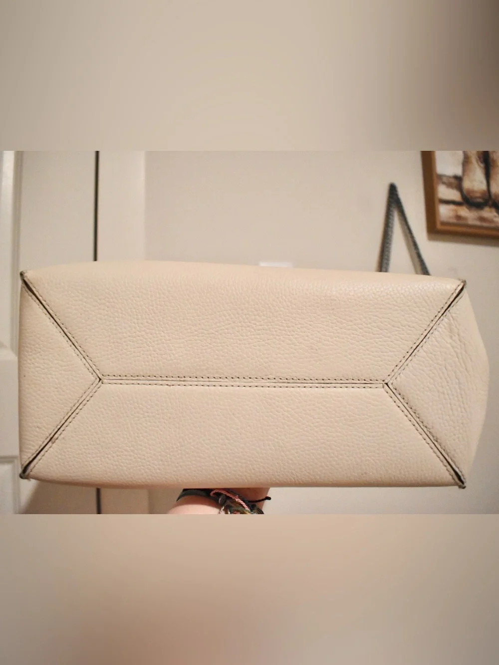 Michael Kors Handbag with Hand Straps - Beige. Used - Great Condition - Picture 8 of 10